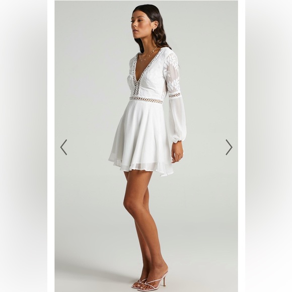 STOP PRETENDING DRESS IN WHITE - Picture 3 of 11